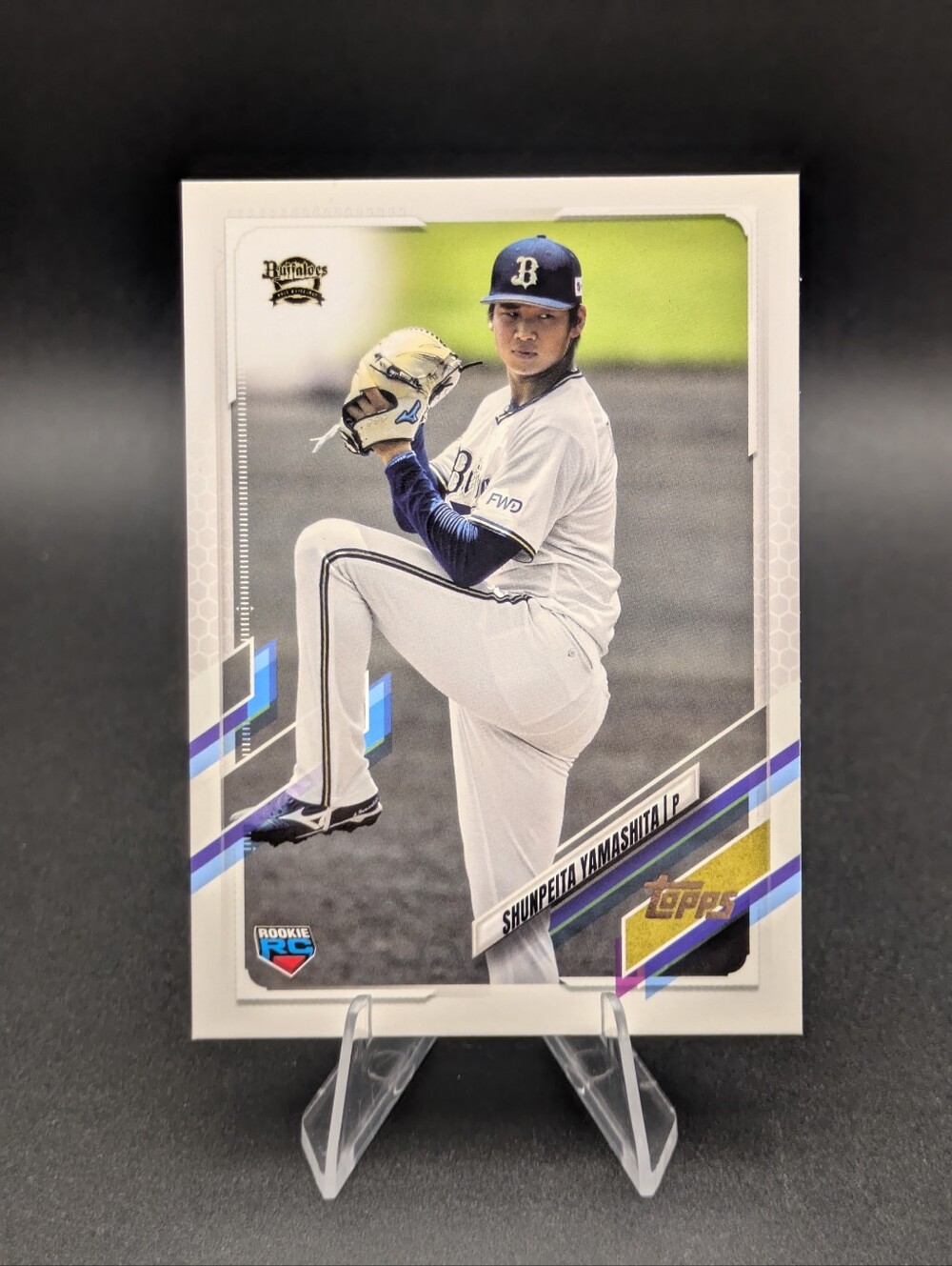 2021 Topps NPB Chrome Shunpeita Yamashita #111 RC Rookie ROY Orix Buffaloes